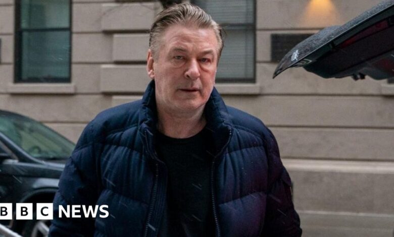 Alec Baldwin charged with involuntary manslaughter