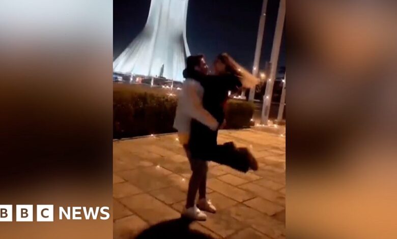 Iran dancing couple given 10-year jail sentence