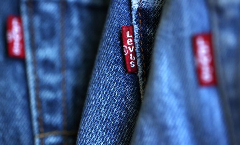 Levi's gives upbeat sales forecast — while leaning less on jeans