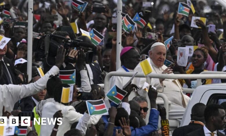 Pope Mass in South Sudan: Pontiff urges people to reject 'venom of hatred'
