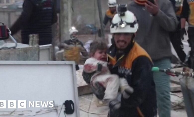Syria-Turkey earthquake:Toddler rescued from collapsed building