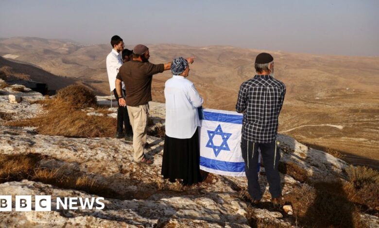 Israel's settlers change West Bank landscape with hilltop outposts