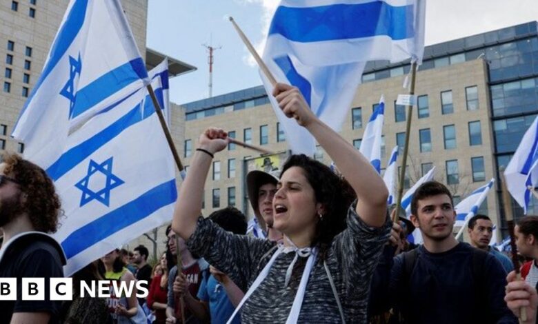 Israeli mass protests against reforms block roads and airport