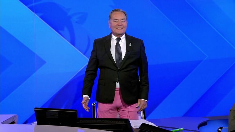 Pretty in pink? Jeff Stelling shows off new look on Soccer Saturday! | Video | Watch TV Show