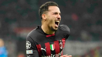 AC Milan edge past Napoli as Anguissa sent off after Bennacer's winner