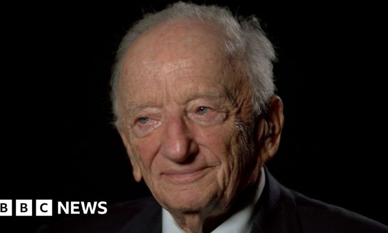 Ben Ferencz: Last surviving Nuremberg prosecutor dies, aged 103