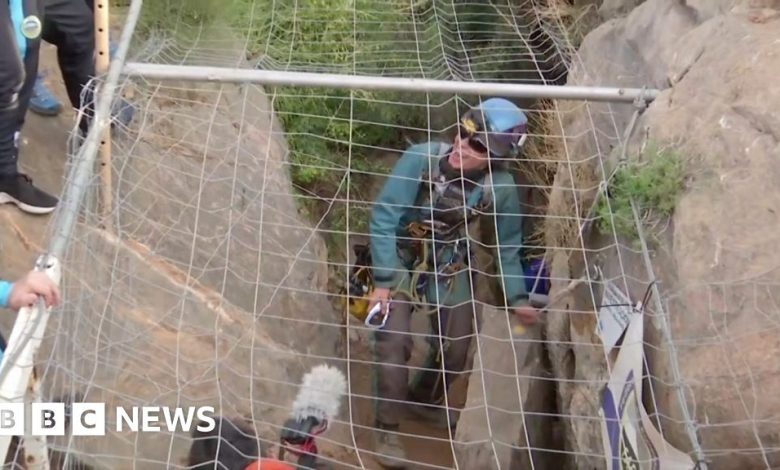 Extreme athlete Beatriz Flamini leaves cave after 500 days