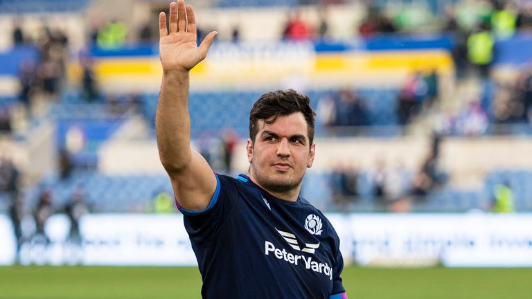 Scotland hooker Stuart McInally will retire from rugby to become an airline pilot