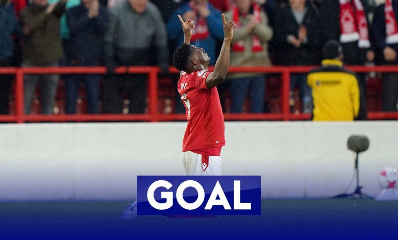 'A devastating counter-attack' - Awoniyi gives Forest the lead!